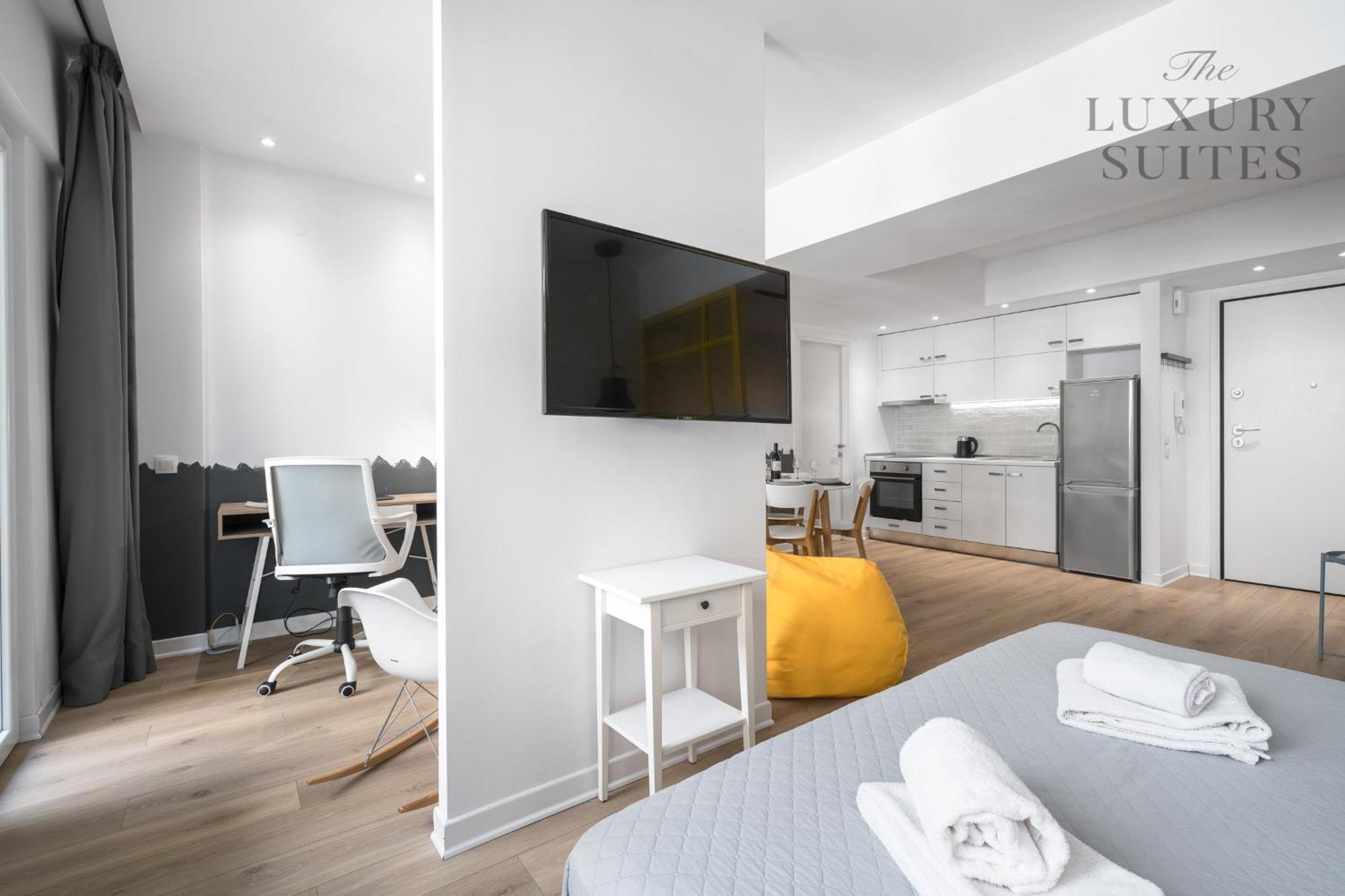 Nyma White Apartments, The Luxury Suites Thessaloníki Ngoại thất bức ảnh